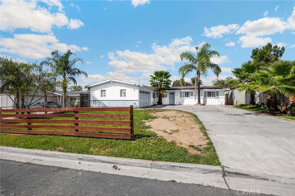 11325 Weber, Moreno Valley, CA 92555