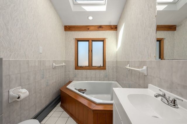 12 Allen Park Dr, Wilmington, MA 01887