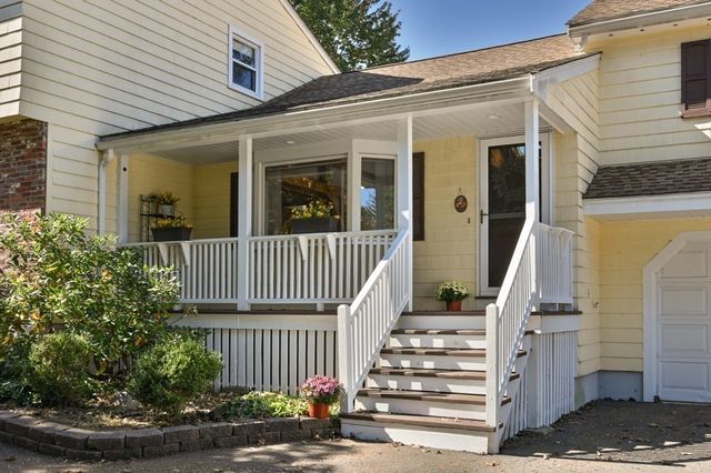 12 Allen Park Dr, Wilmington, MA 01887