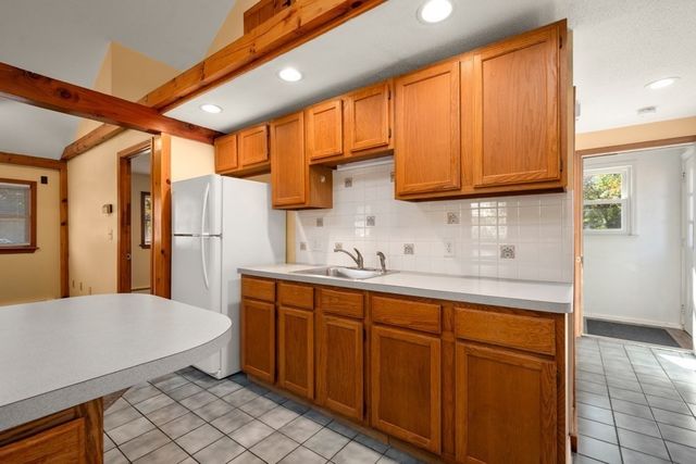 12 Allen Park Dr, Wilmington, MA 01887