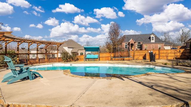 803 Tumbling Circle, Cabot, AR 72023