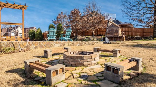 803 Tumbling Circle, Cabot, AR 72023