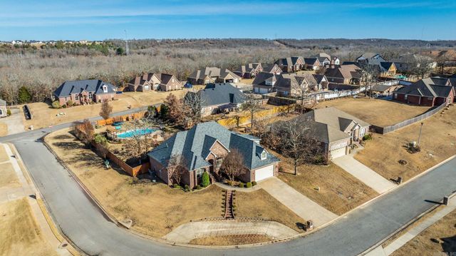 803 Tumbling Circle, Cabot, AR 72023