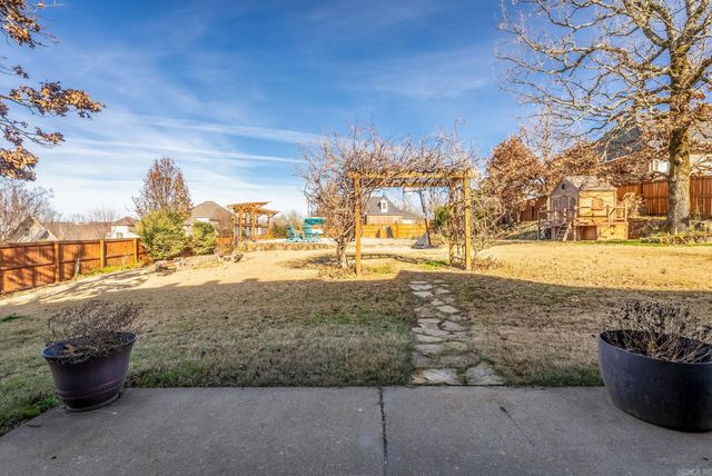 803 Tumbling Circle, Cabot, AR 72023