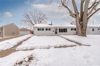 38 Lindway Drive, Fairborn, OH 45324