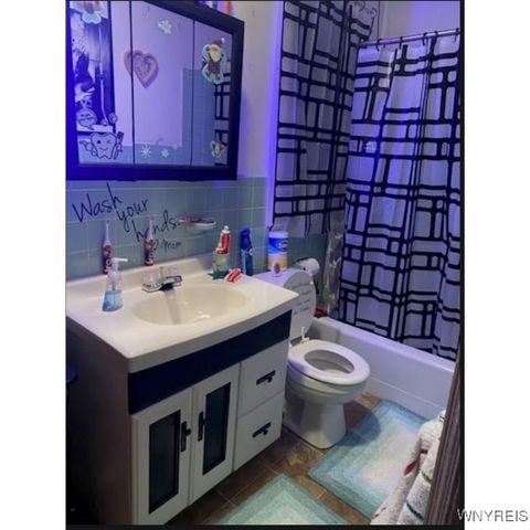 81 Thompson Street, Buffalo, NY 14207