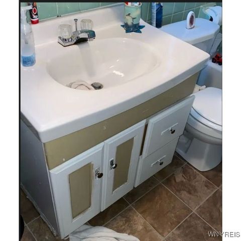 81 Thompson Street, Buffalo, NY 14207