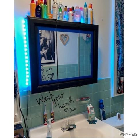 81 Thompson Street, Buffalo, NY 14207