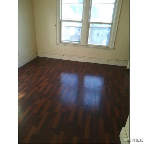 81 Thompson Street, Buffalo, NY 14207