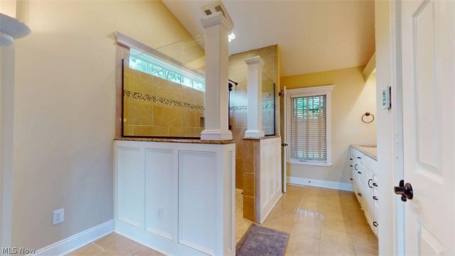 4705 Grand Central Avenue, Vienna, WV 26105