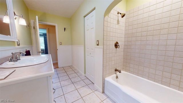 4705 Grand Central Avenue, Vienna, WV 26105