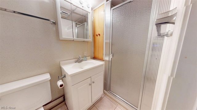 4705 Grand Central Avenue, Vienna, WV 26105