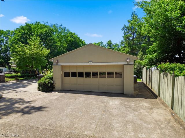 4705 Grand Central Avenue, Vienna, WV 26105
