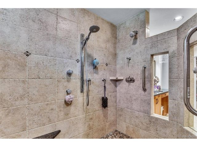 6400 E Ida Ave, Greenwood Village, CO 80111