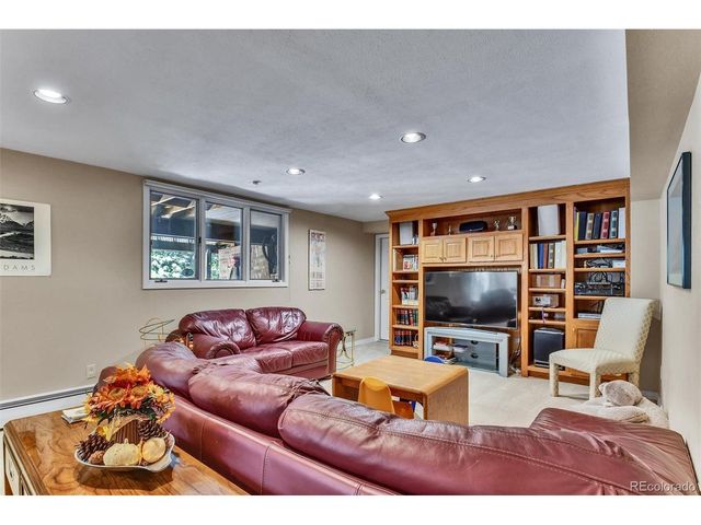 6400 E Ida Ave, Greenwood Village, CO 80111