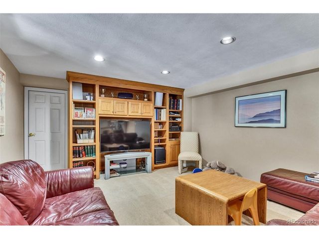 6400 E Ida Ave, Greenwood Village, CO 80111
