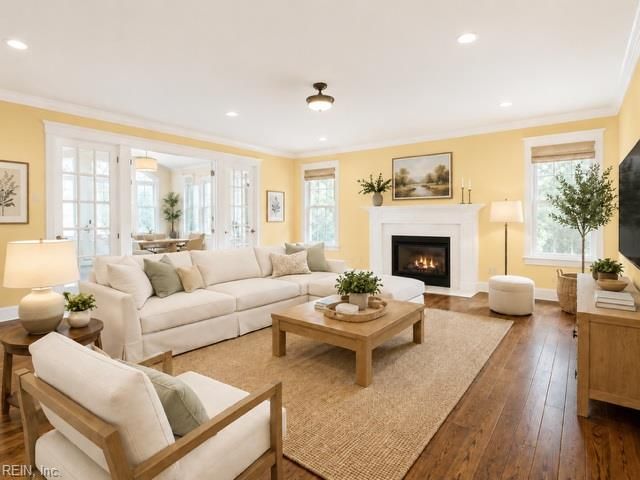 1208 Masters ROW, Chesapeake, VA 23320
