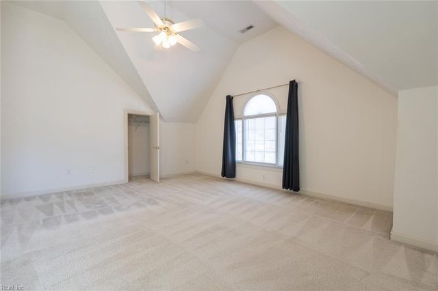 1208 Masters ROW, Chesapeake, VA 23320