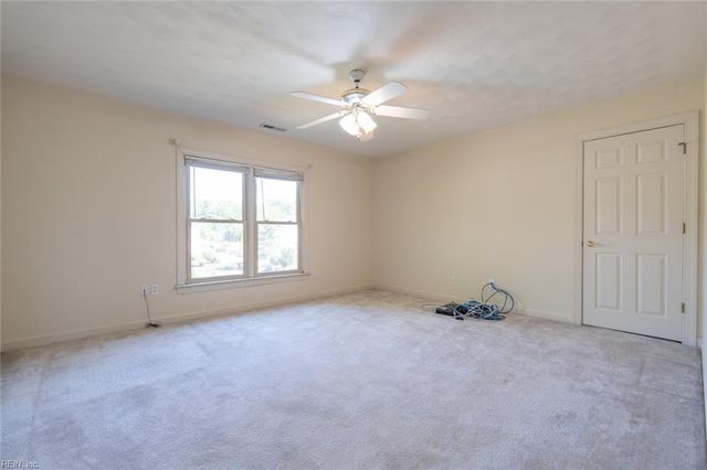 1208 Masters ROW, Chesapeake, VA 23320