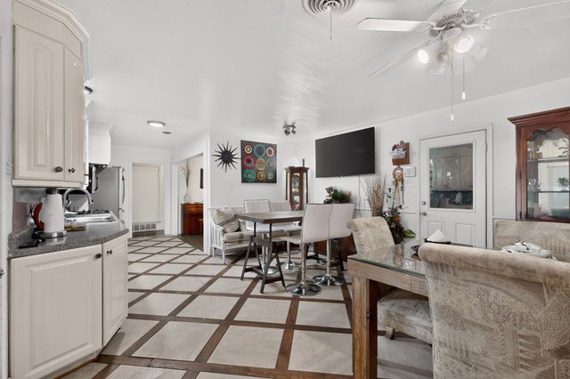 8933 Jennie Lee Lane, Dallas, TX 75227