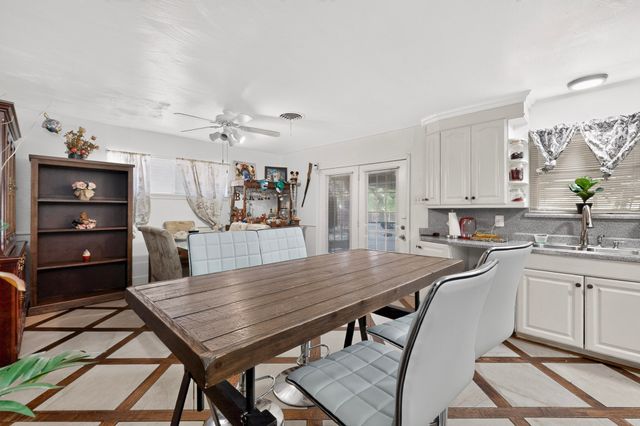 8933 Jennie Lee Lane, Dallas, TX 75227