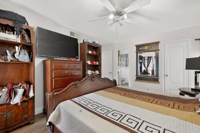 8933 Jennie Lee Lane, Dallas, TX 75227