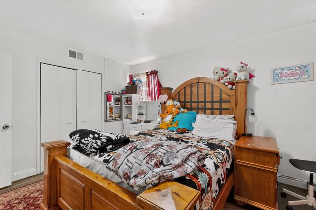 8933 Jennie Lee Lane, Dallas, TX 75227