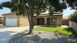 622 Rushcutters Bay Drive, Bakersfield, CA 93307