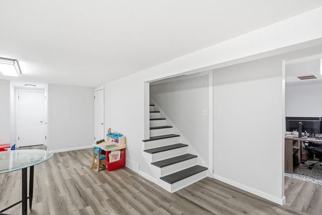 1403 RIDGEMONT CT, Columbia, MO 65203