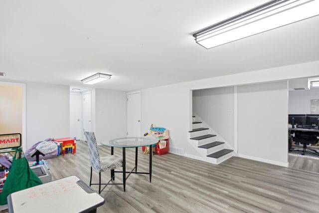 1403 RIDGEMONT CT, Columbia, MO 65203