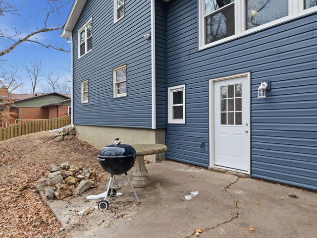 1403 RIDGEMONT CT, Columbia, MO 65203