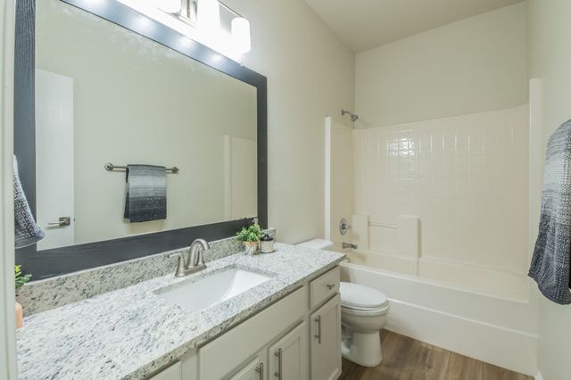 10513 Fossil Hill Drive, Fort Worth, TX 76131