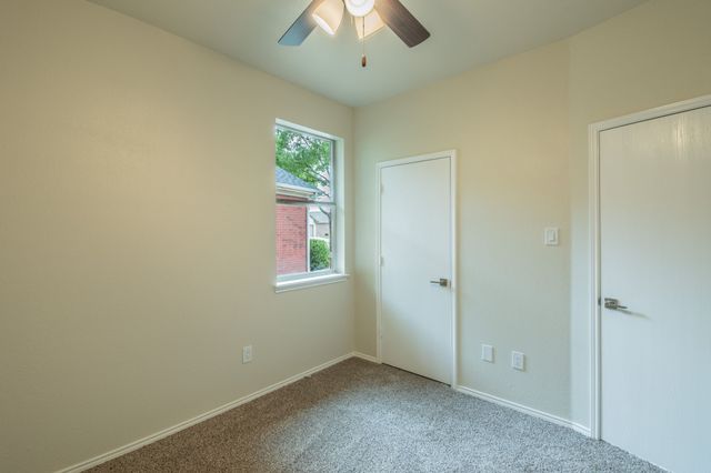 10513 Fossil Hill Drive, Fort Worth, TX 76131