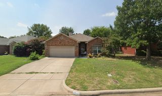 10513 Fossil Hill Drive, Fort Worth, TX 76131