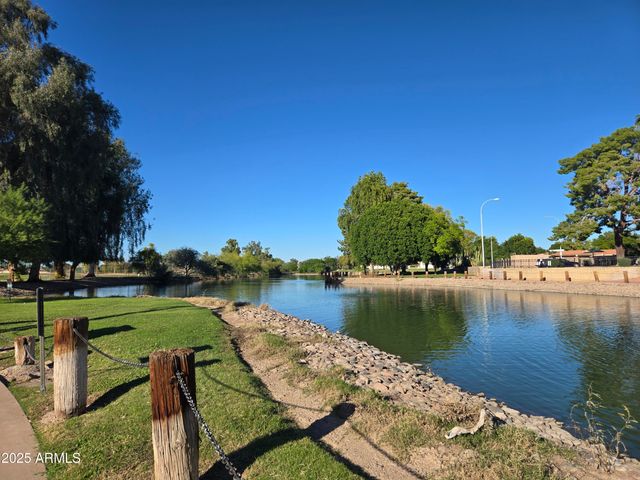 2545 N MILLER Road, Scottsdale, AZ 85257