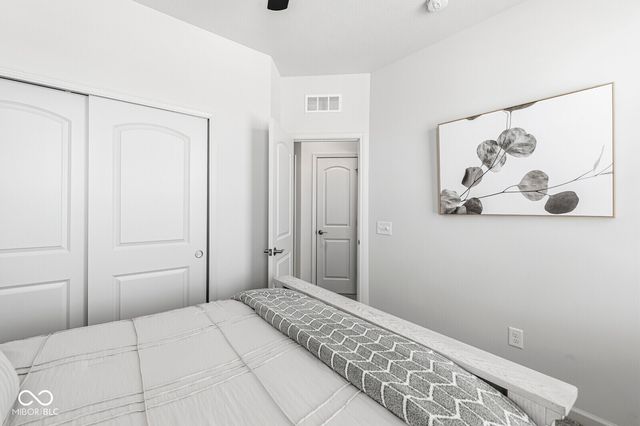 3267 Morab Drive, Zionsville, IN 46077