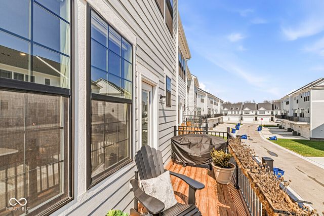 3267 Morab Drive, Zionsville, IN 46077