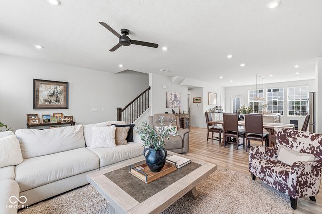 3267 Morab Drive, Zionsville, IN 46077