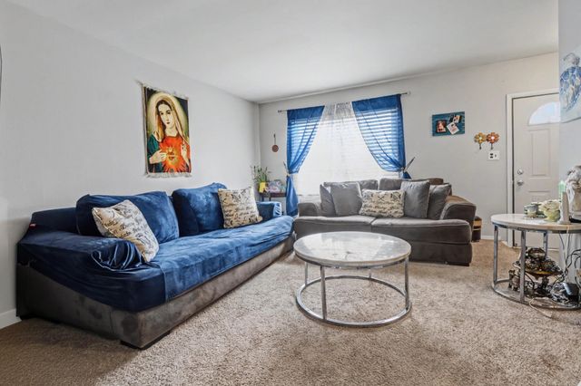 13429 S Denver Circle 5, Sterling Heights, MI 48312