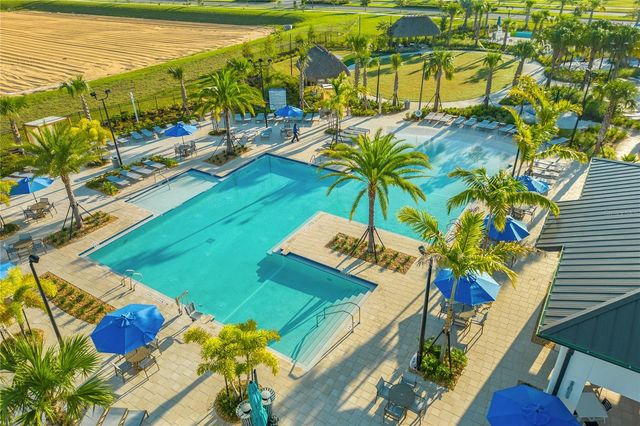 1496 MOON VALLEY DRIVE, Davenport, FL 33896