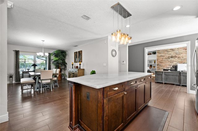 6129 LEELAND STREET S, St Petersburg, FL 33715