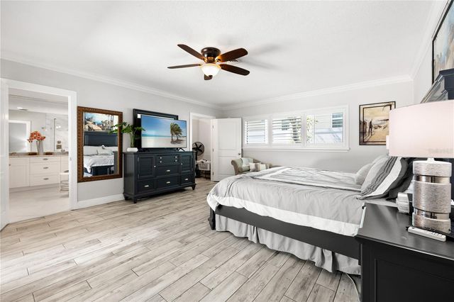 6129 LEELAND STREET S, St Petersburg, FL 33715