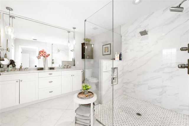 6129 LEELAND STREET S, St Petersburg, FL 33715