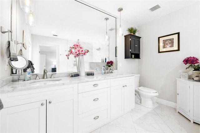 6129 LEELAND STREET S, St Petersburg, FL 33715