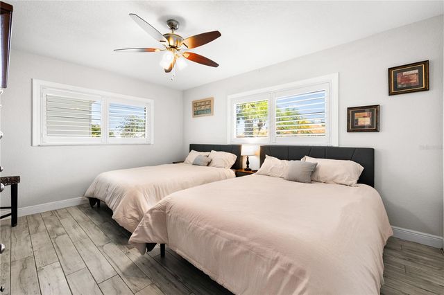 6129 LEELAND STREET S, St Petersburg, FL 33715