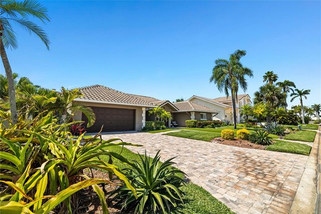 6129 LEELAND STREET S, St Petersburg, FL 33715