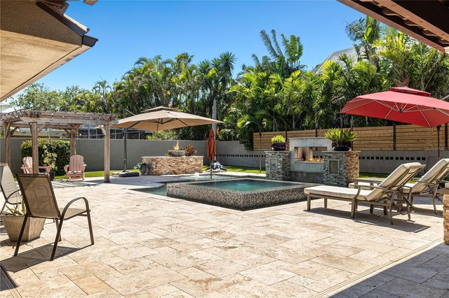 6129 LEELAND STREET S, St Petersburg, FL 33715