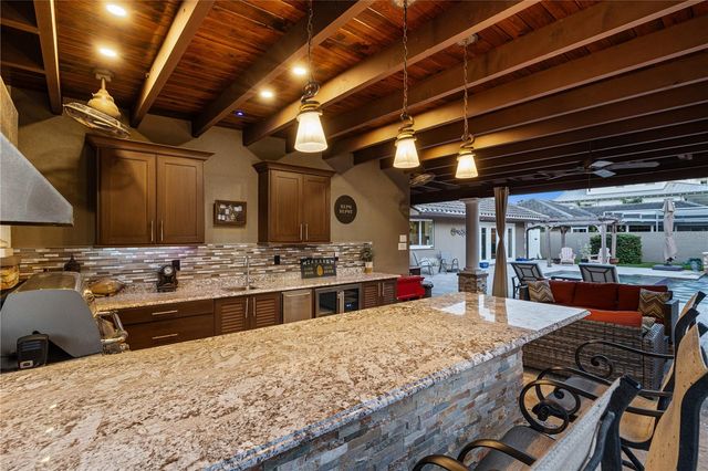 6129 LEELAND STREET S, St Petersburg, FL 33715