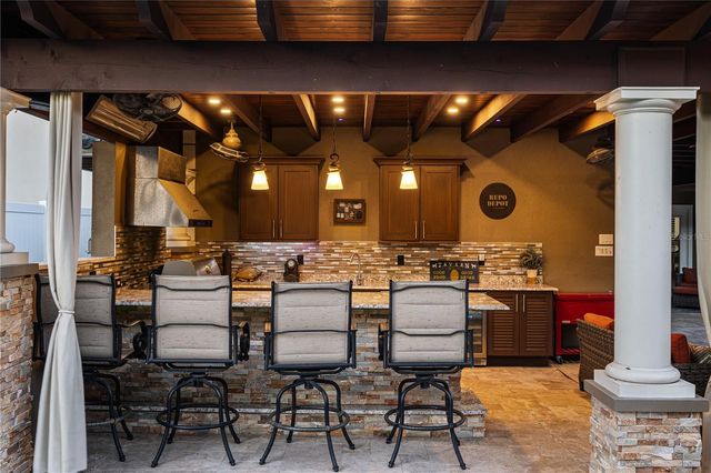 6129 LEELAND STREET S, St Petersburg, FL 33715