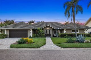 6129 LEELAND STREET S, St Petersburg, FL 33715